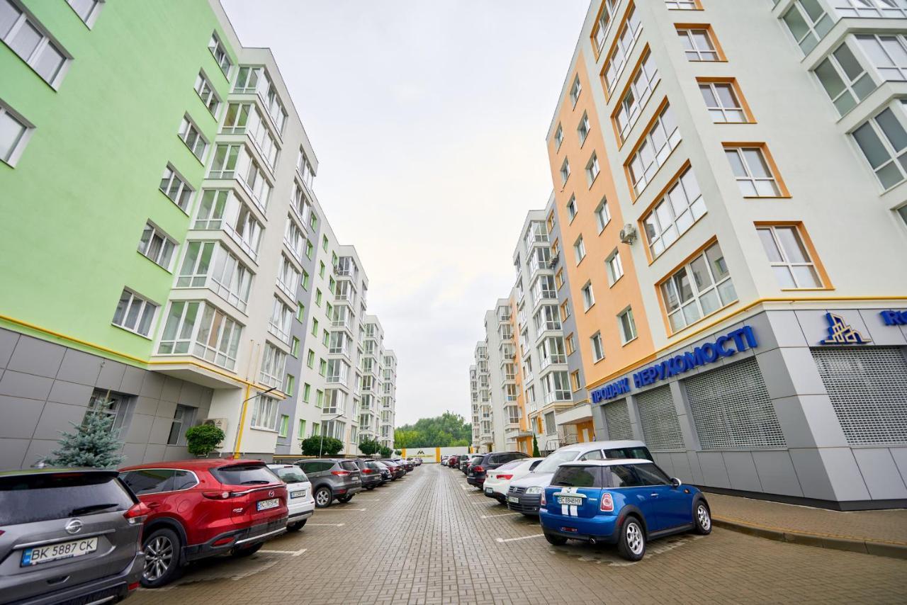 Квартира Для Вас! Вул. Голинського, 8! Apartment Lviv Exterior photo