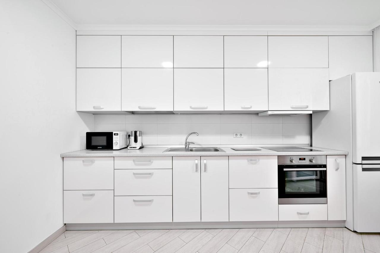 Квартира Для Вас! Вул. Голинського, 8! Apartment Lviv Exterior photo